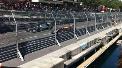 monaco-gp-boat-experience-formula-1-yacht-tickets